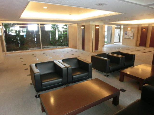 エバーライフ久留米南イーストコートのエントランス