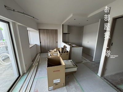 エバーライフ久留米南イーストコートの居間・リビング