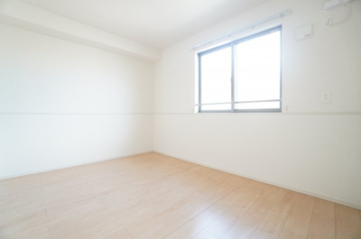 【洋室】 | ヴァンヴェール・ヒルD | ※同物件・反転タイプの写真です。