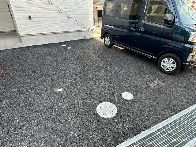 明石市大久保町松陰新築戸建１号棟の駐車場