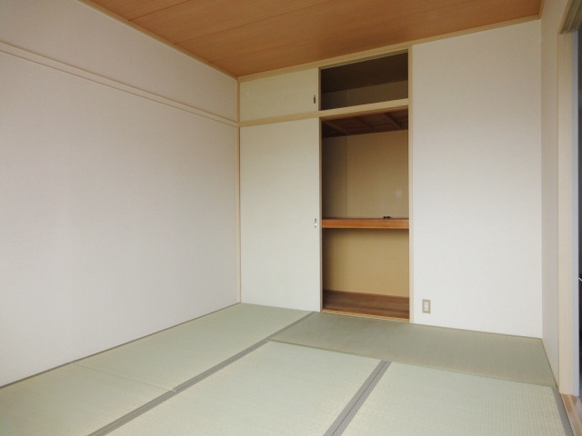 GRE宝塚レジデンスの和室