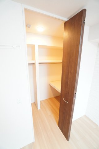 【収納】 | ラテル | ※同物件・反転タイプの写真です。