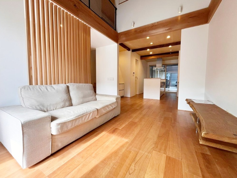 紫竹上芝本町の居間・リビング