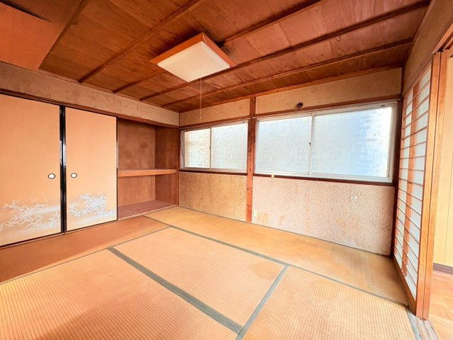 太秦安井西裏町の和室