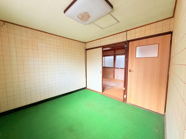 太秦安井西裏町の和室