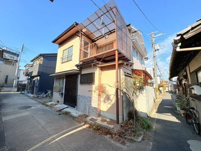 太秦安井西裏町の前面道路含む現地写真