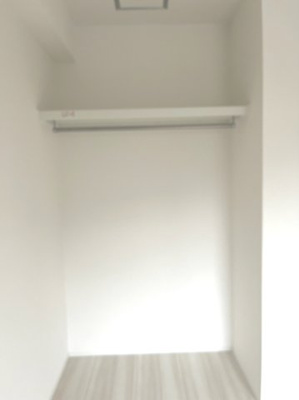 【収納】 | エトワール仲宿 | オープンクローゼットでおしゃれに収納できます