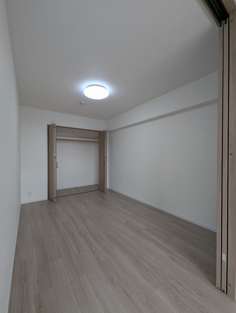 ユニーブル金山の洋室|洋室（南）