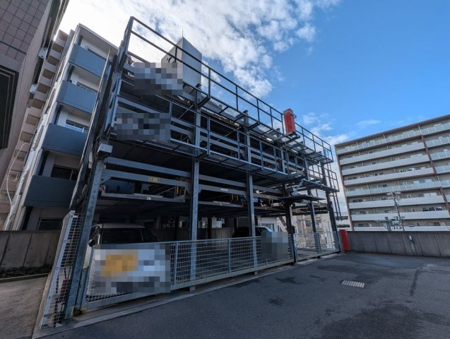 ユニーブル金山の駐車場|駐車場②