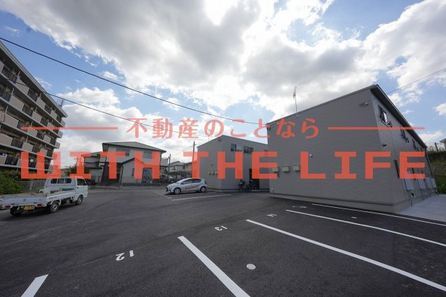 グランメゾン【キャッシュバック対象物件】の外観|落ち着いた雰囲気の外観です