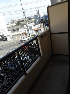 【バルコニー】 | マメゾン三野
