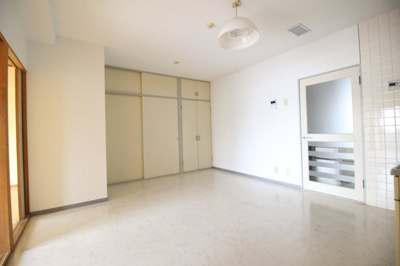 【居間・リビング】 | 第二大興ビル