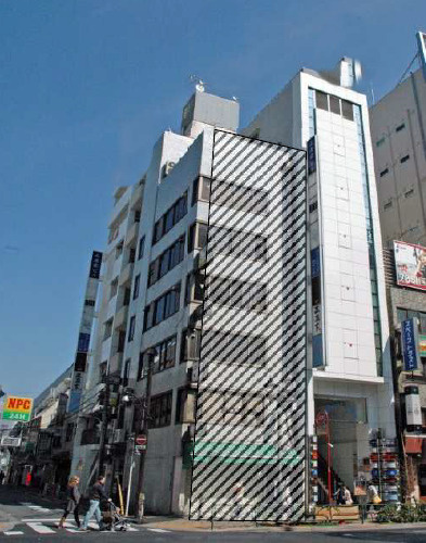 正直家ビル　B1Fの内装