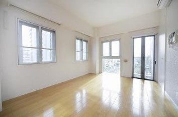 レジディア国分寺の居間・リビング