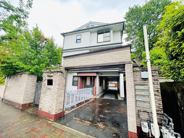 下鴨宮河町の外観