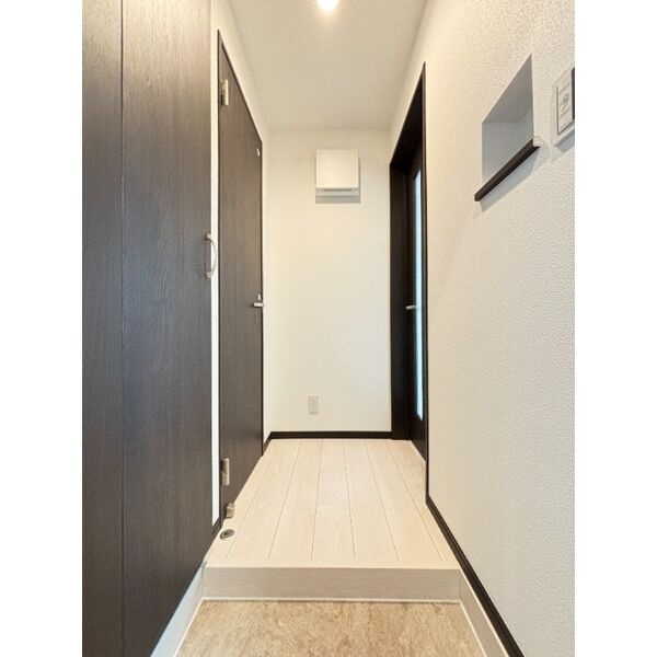 Regalest　Sofia Ⅰの玄関