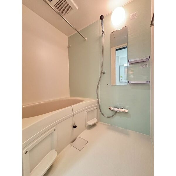 Regalest　Sofia Ⅰの浴室