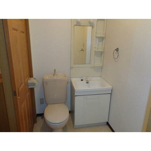 リブレア中部大学前B棟のトイレ