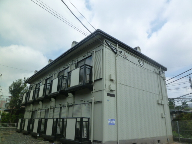 ウイングヴィラのエントランス|外観2