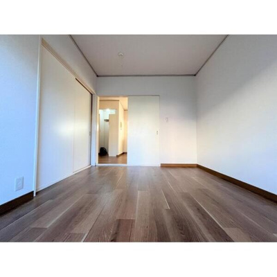 【洋室】 | エステートピア築山二番館