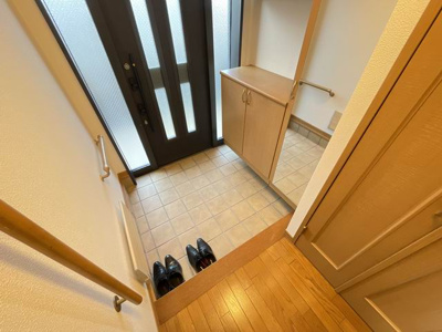 【玄関】 | カサモデルナ