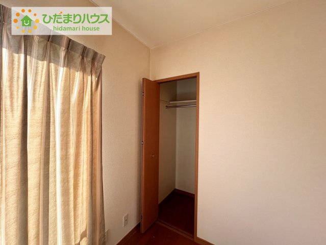 日立市東金沢町5丁目　中古戸建の収納|洋室A　収納　　