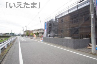 【前面道路含む現地写真】 | 令和８年４月１７日撮影　建築中