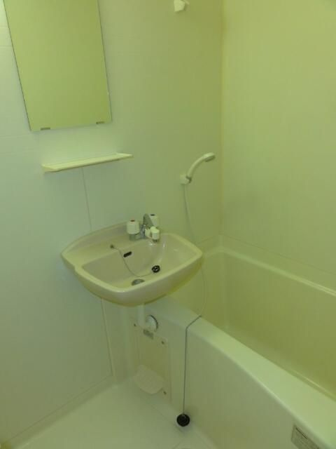 クレアーレ瑞江Ⅰの浴室