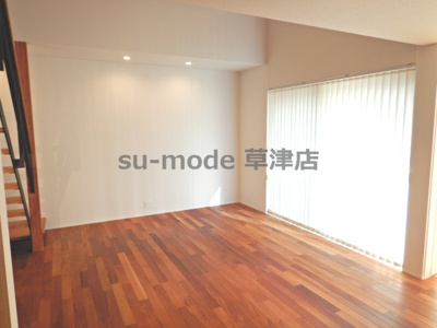 【居間・リビング】 | 坊袋戸建 | ゆったり過ごせるリビングです