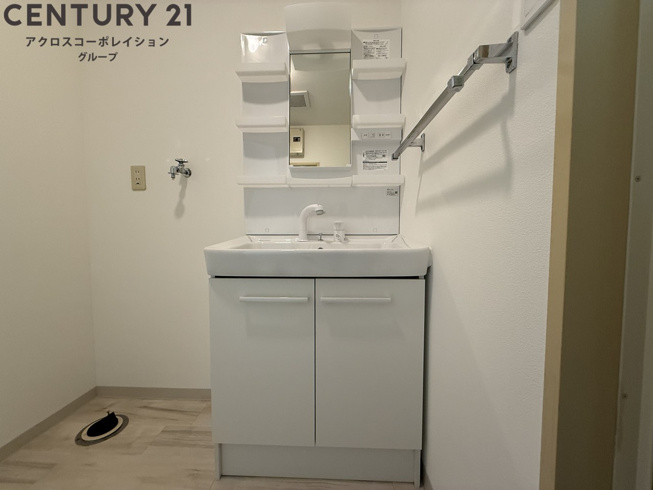シンプルで使いやすいトイレです☆