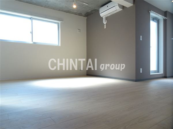 ボウ ベルズ ハウス笹塚の居間・リビング