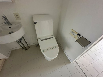 【トイレ】 | WEEKEND HOUSE ALLEY