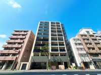 【外観】 | オープンレジデンシア高宮アベニュー☆仲介手数料無料☆ | 管理体制が良好で、エントランスや廊下などの共用部分は常にきれいに保たれています。住まう方の満足度を高める、落ち着きと気品に満ちた住環境です。
