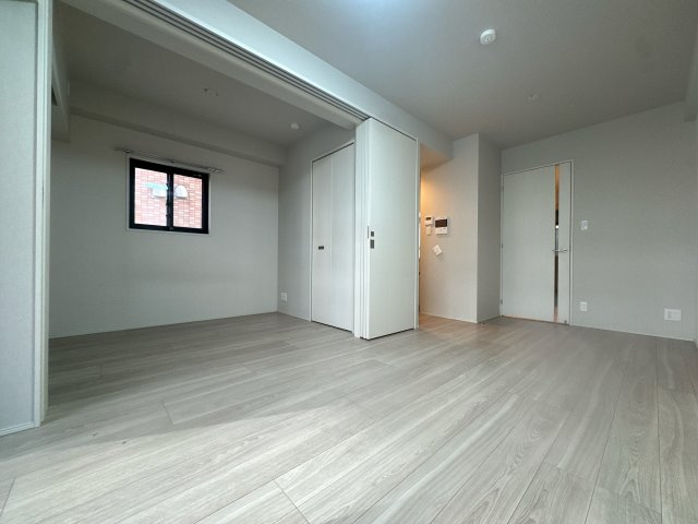 【居間・リビング】 | オープンレジデンシア高宮アベニュー☆仲介手数料無料☆