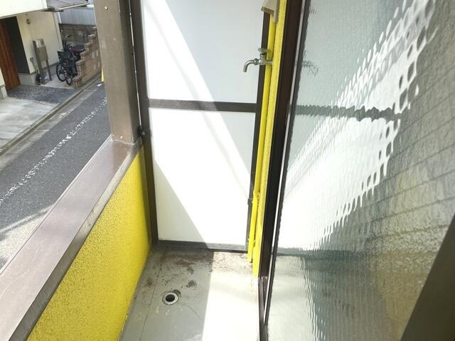 エクセル東長崎のバルコニー