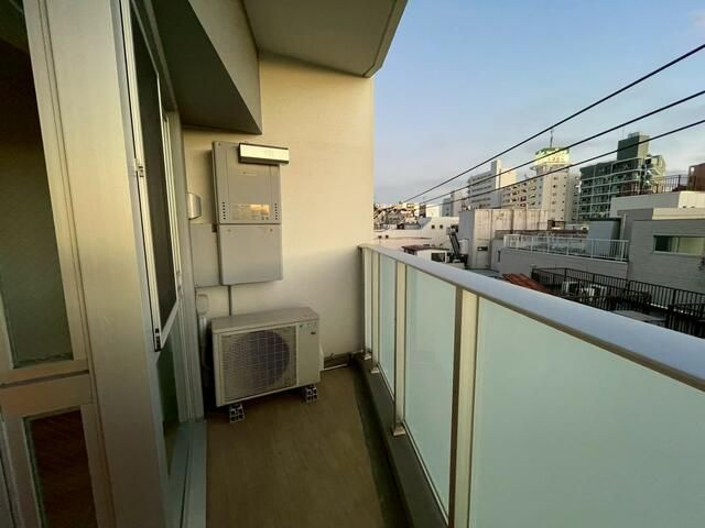 プライマル椎名町のバルコニー