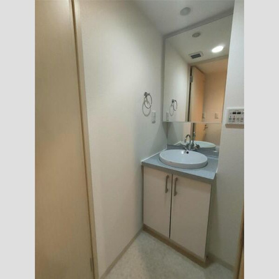 【洗面所】 | LUMINOUS新大阪 | 洗面所です