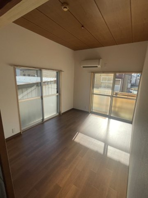 【居間・リビング】 | 羽津町14-30借家