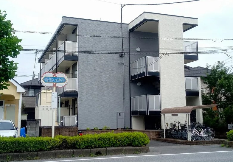 レオパレス第一吉兵衛ハウス