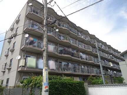 エメラルドマンション府中の外観