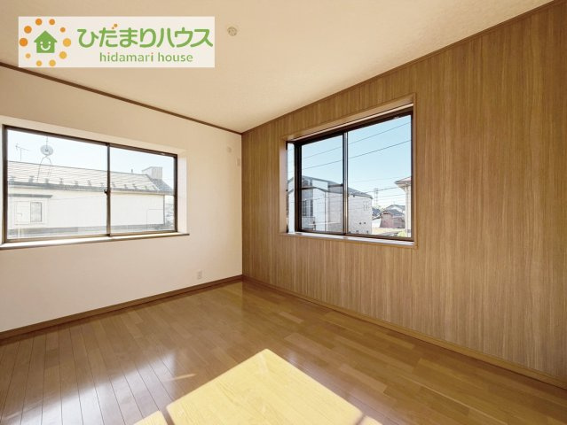 【洋室】 | 我孫子市古戸　中古戸建 | お掃除しやすく、清潔感を保てるのでダニも発生しにくいフローリング♪