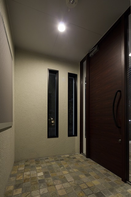 毎日通るエントランスはこのようになっています