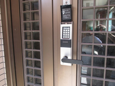 【セキュリティ】 | マンションのぞみ | オートロックが有るので安心ですね