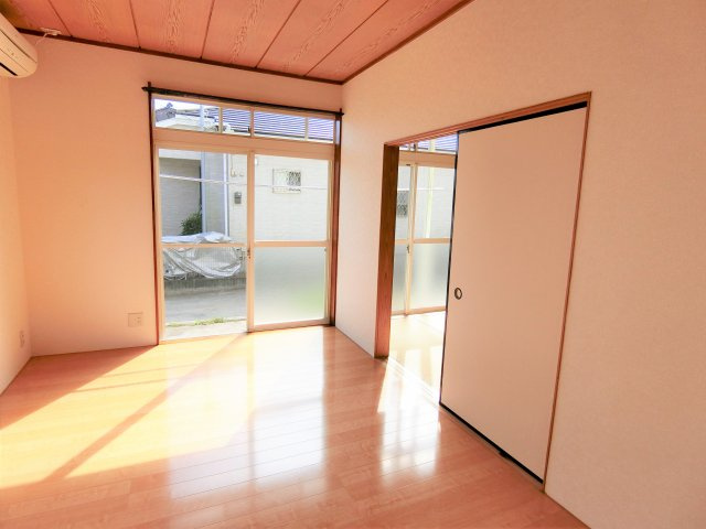 コンフォート瑞穂の洋室