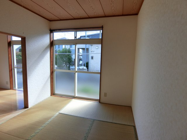 コンフォート瑞穂の和室