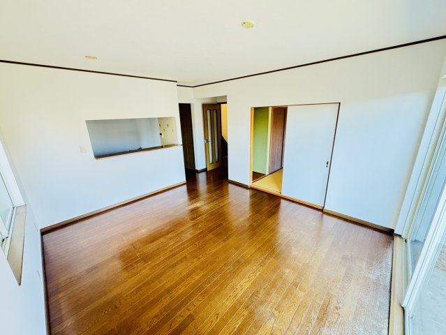 四季の丘戸建の居間・リビング