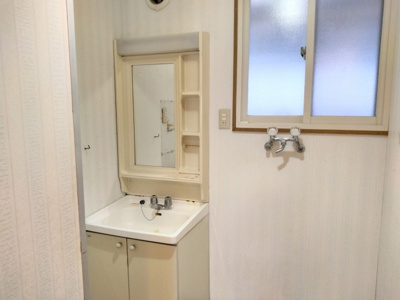 【独立洗面台】 | 岡谷市上ノ原　中古住宅⑤ | 洗面