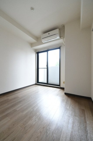 スカイコートお茶の水女子大前の居間・リビング