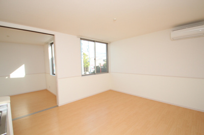 【居間・リビング】 | メゾンドリッシュッ | ※ほかの棟の参考写真です。