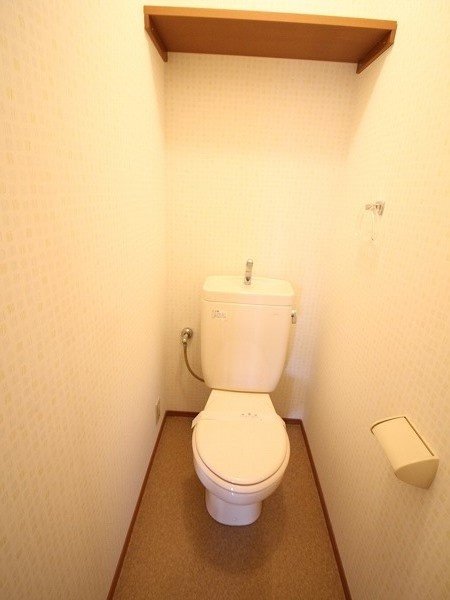 ヘーベルヒルズ西向日のトイレ